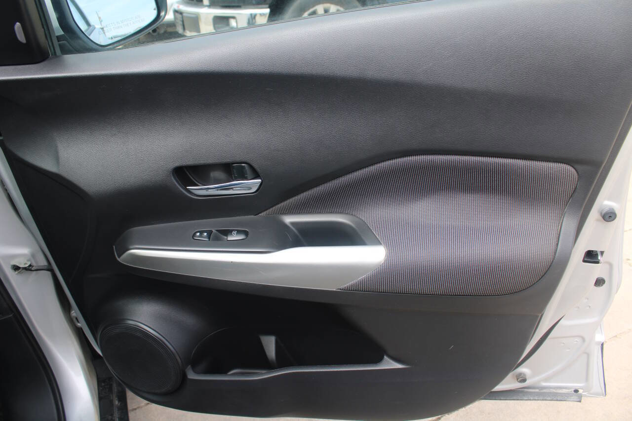 Used 2020 Nissan Kicks SV image 21