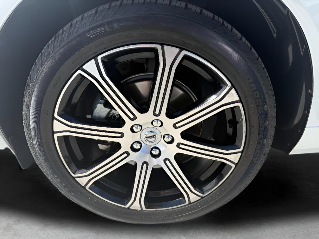 Used 2021 Volvo XC60 T5 Inscription w/ Advanced Package FWD image 9