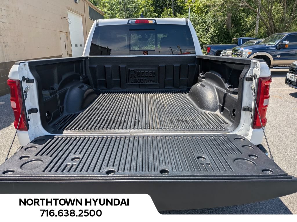 Used 2026 RAM 1500 Laramie AWD/4WD image 34