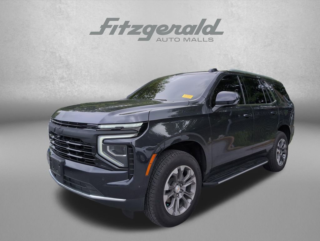 Used 2025 Chevrolet Tahoe LS AWD/4WD image 3
