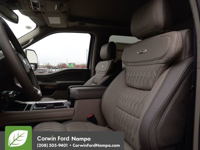 New 2026 Ford F250 Platinum w/ Platinum Plus Package image 24