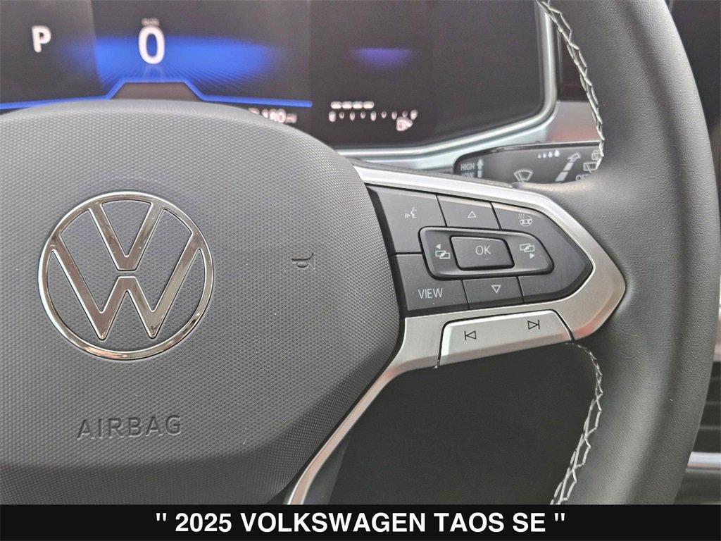 Used 2025 Volkswagen Taos SE image 26