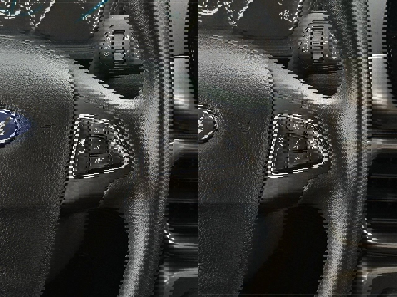 Used 2020 Ford EcoSport SE image 14