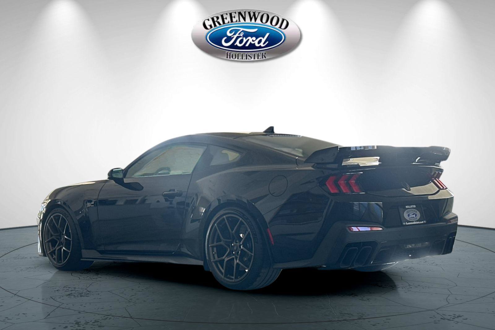 New 2026 Ford Mustang Dark Horse SC w/ Carbon Fiber Exterior Package RWD image 4