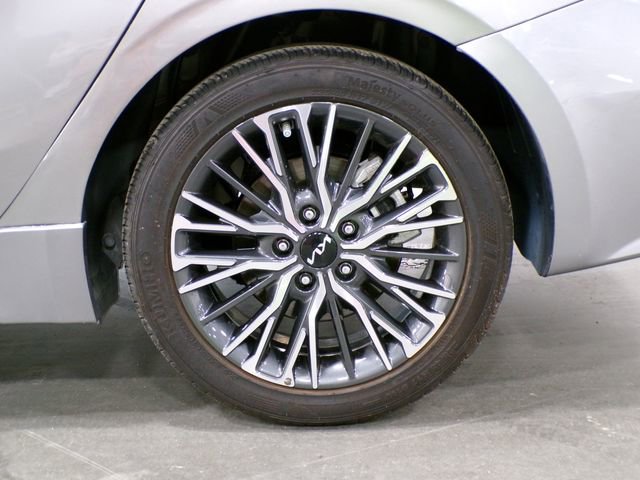 Used 2024 Kia Forte GT-Line image 34