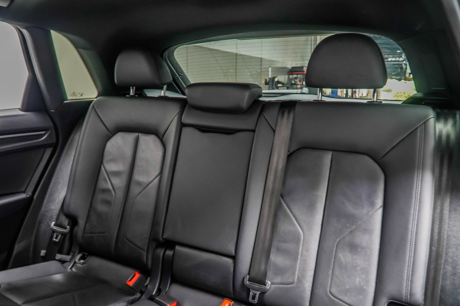 Used 2025 Audi Q3 2.0T Premium AWD/4WD image 37