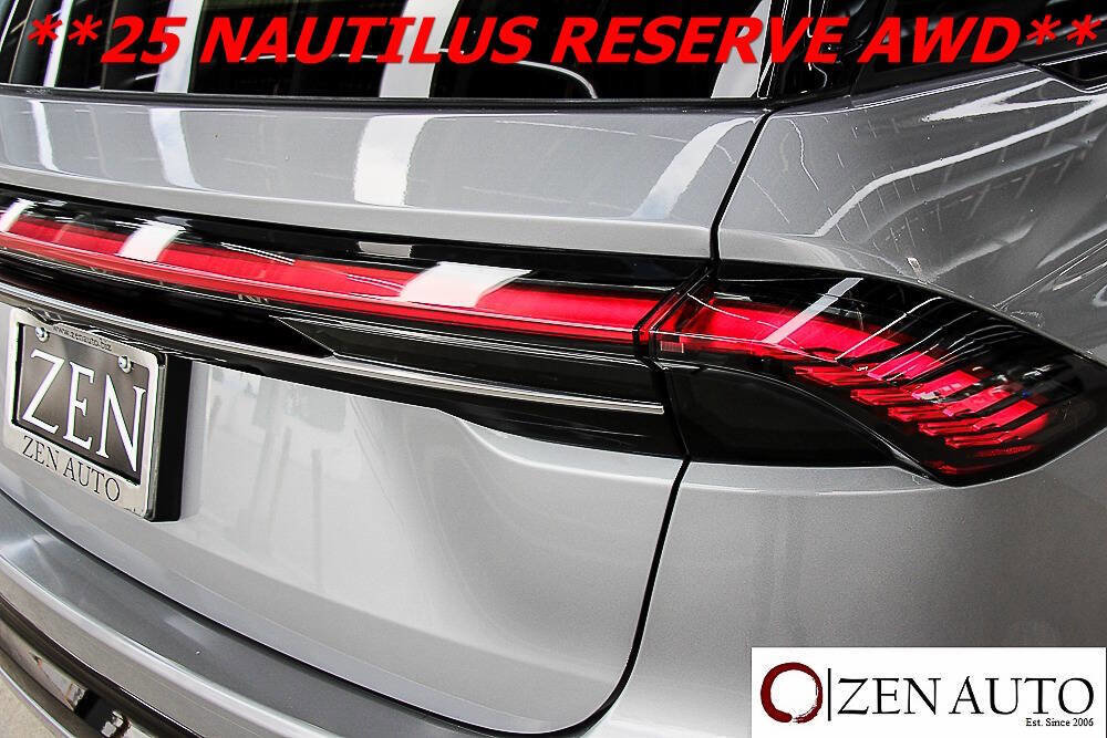 Used 2025 Lincoln Nautilus Reserve image 49