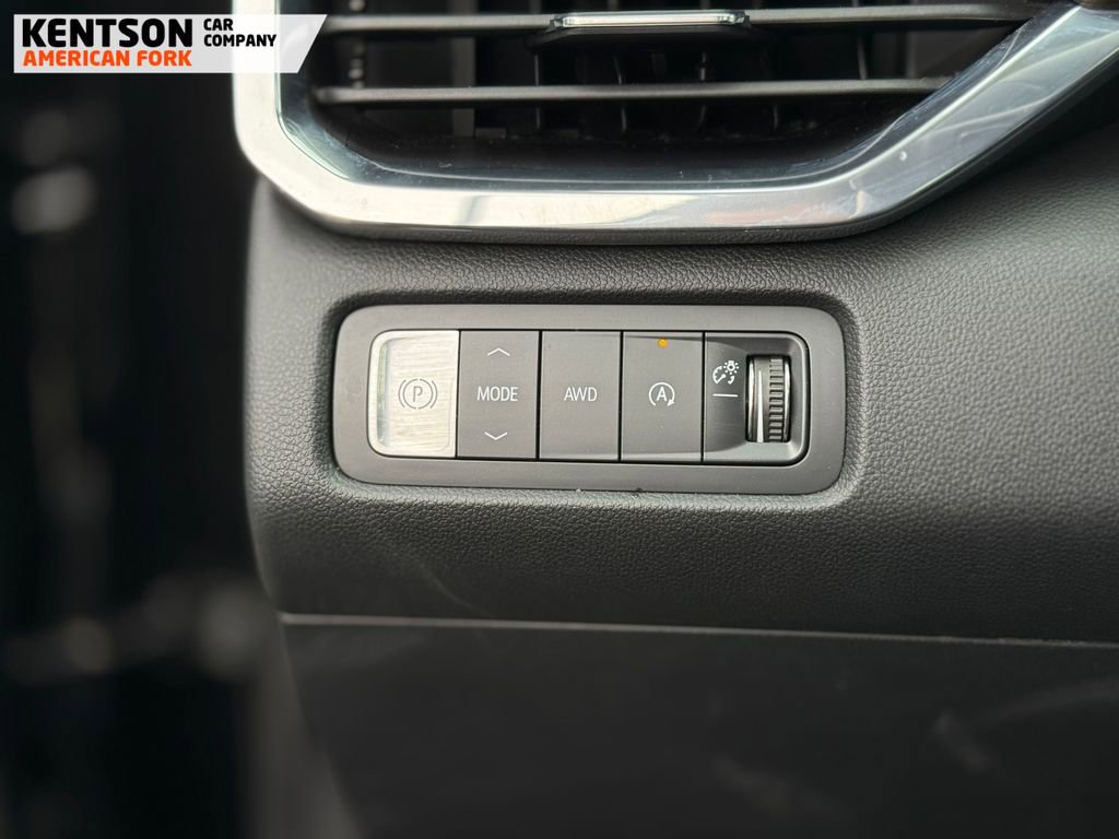 Used 2024 GMC Acadia Denali w/ Super Cruise Package image 22