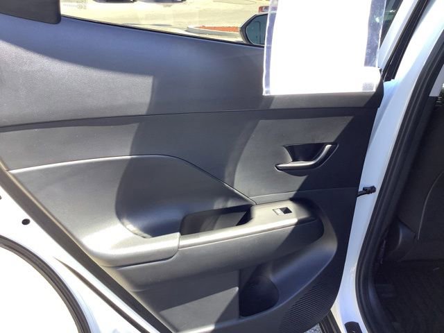 Used 2024 Hyundai Kona SEL w/ Convenience Package FWD image 19