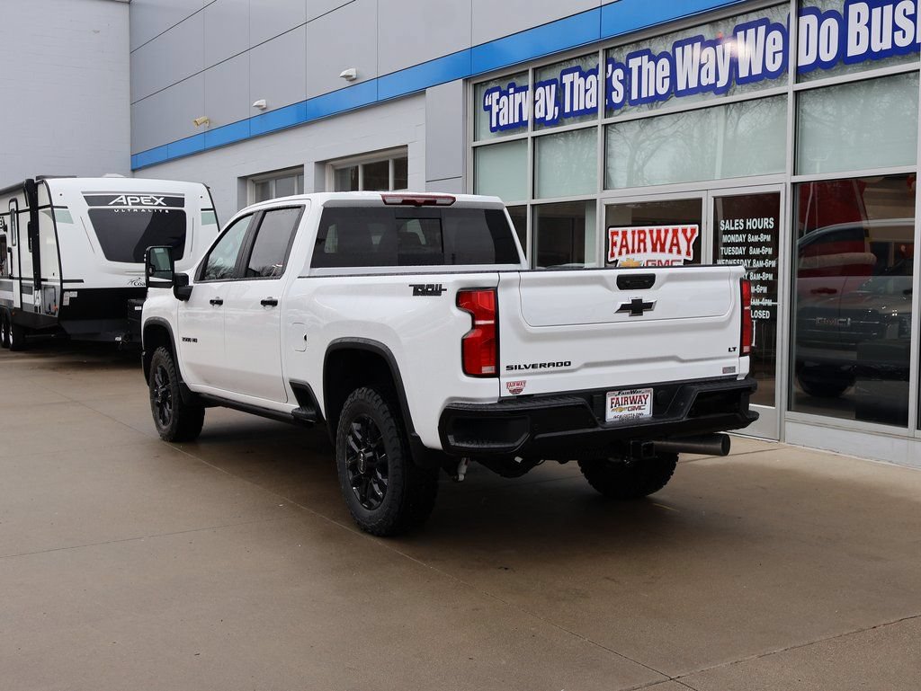 New 2026 Chevrolet Silverado 3500 LT w/ Trail Boss Package AWD/4WD image 9