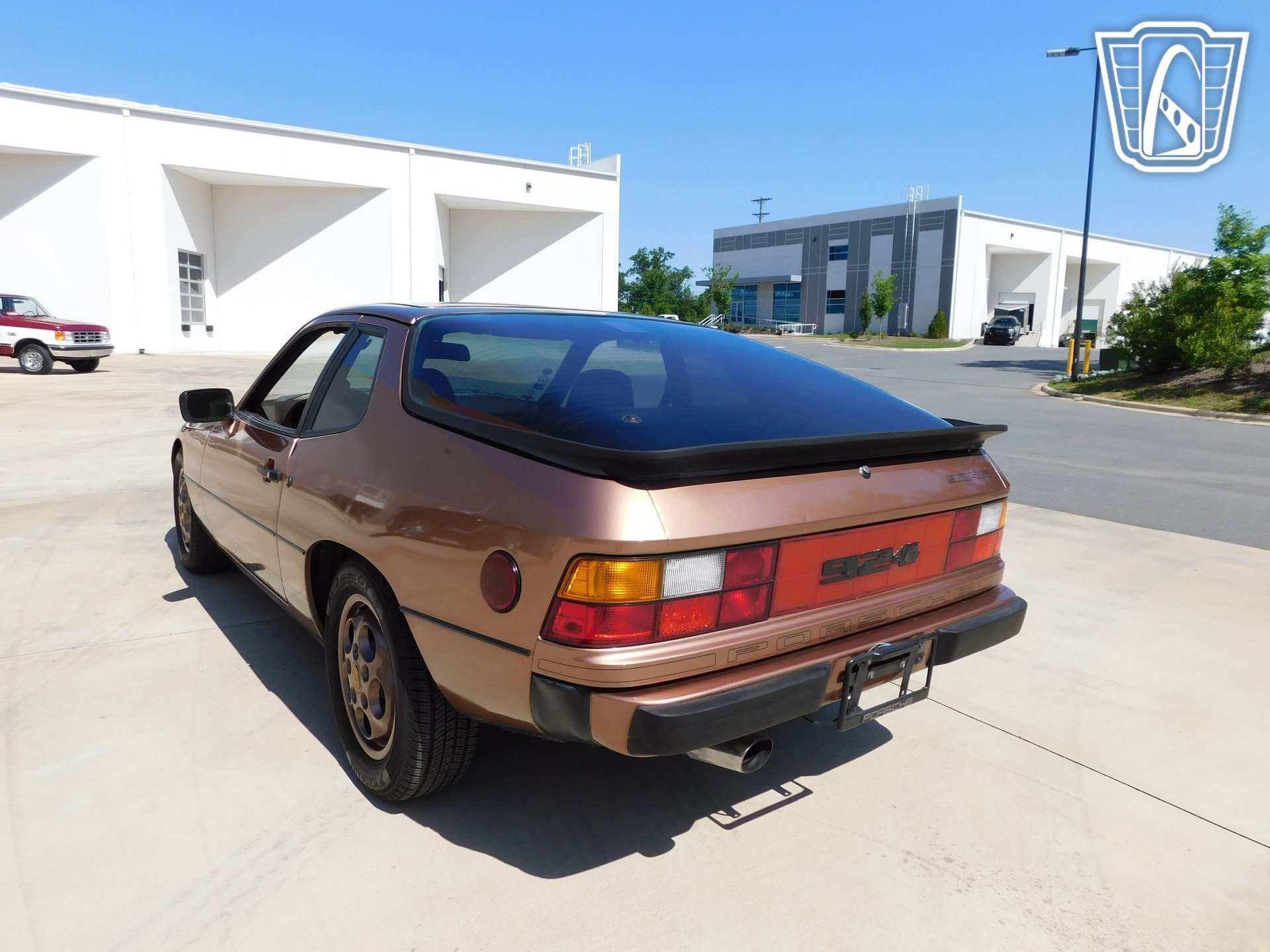 Used 1988 Porsche 924 S RWD image 19