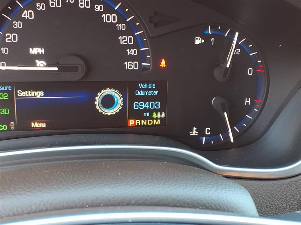 Used 2015 Cadillac SRX Luxury w/ Driver Awareness Package FWD image 29
