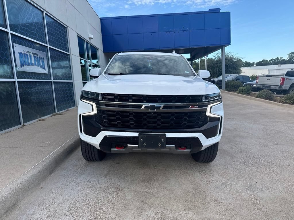 Used 2022 Chevrolet Suburban Z71 w/ Luxury Package AWD/4WD image 3