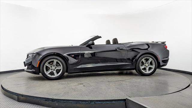 Used 2020 Chevrolet Camaro LT image 3
