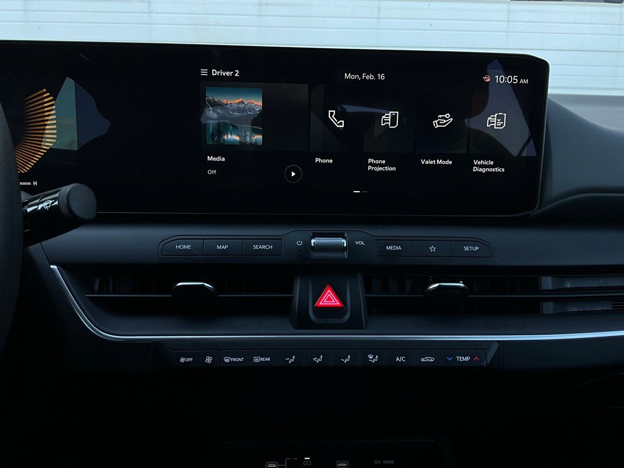 Used 2025 Kia K4 LXS image 27