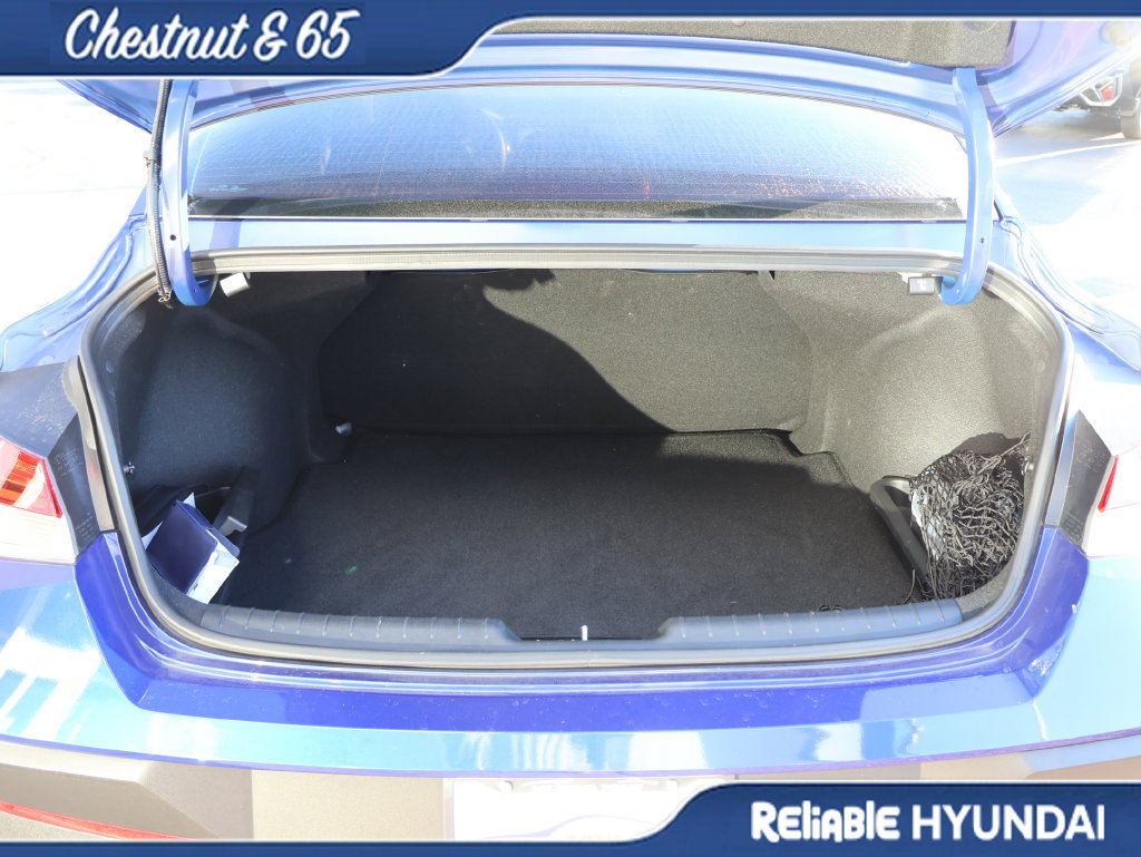 Certified 2025 Hyundai Elantra SEL FWD image 14