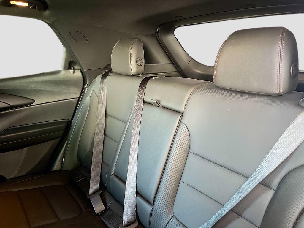 Used 2025 Chevrolet TrailBlazer RS w/ Convenience Package image 25