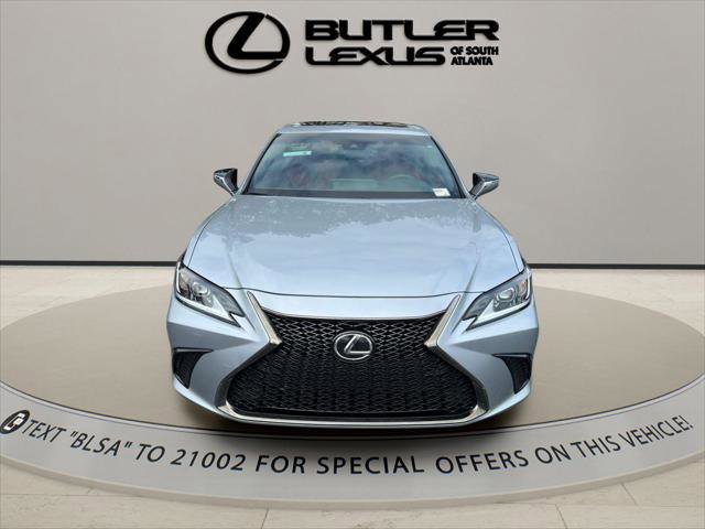 Certified 2022 Lexus ES 350 F Sport w/ Accessory Package image 2