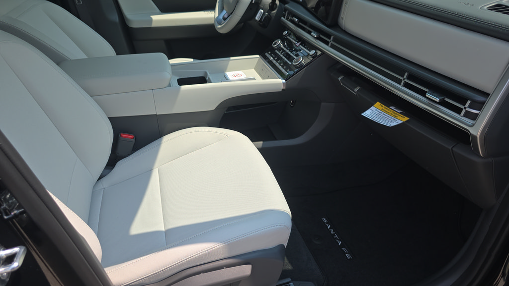 New 2026 Hyundai Santa Fe SE AWD/4WD image 13