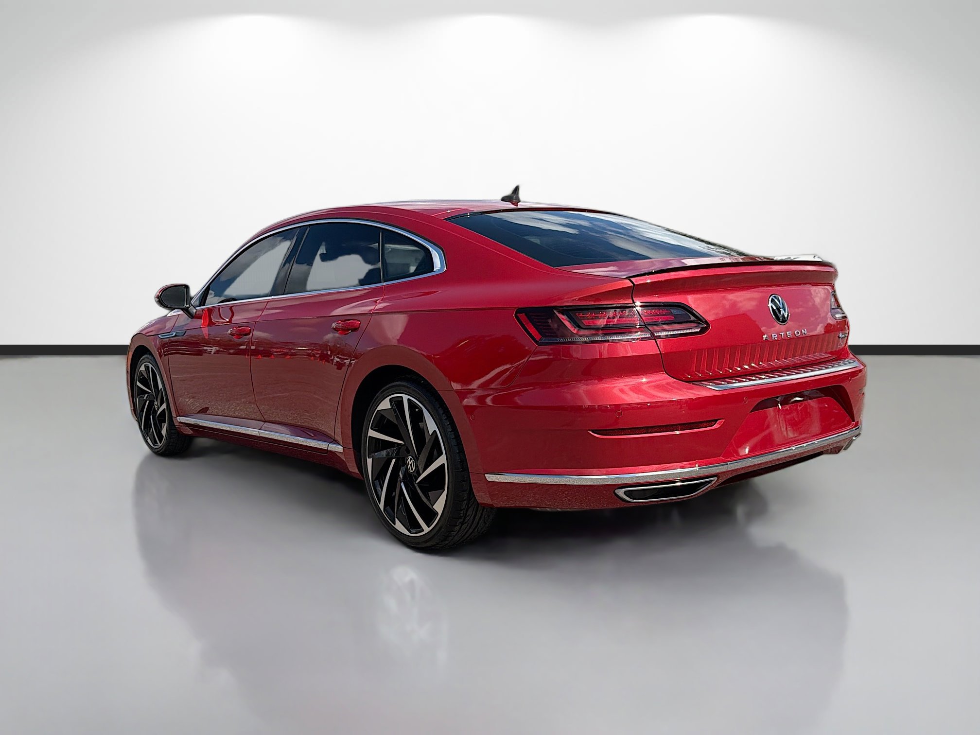 Used 2021 Volkswagen Arteon SEL Premium image 5