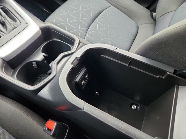 Used 2021 Toyota RAV4 XLE w/ Convenience Package image 47