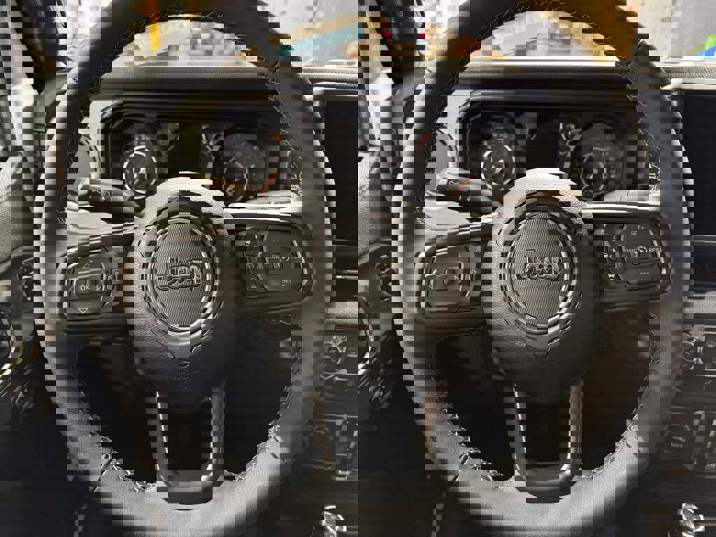 New 2026 Jeep Gladiator Sport image 25