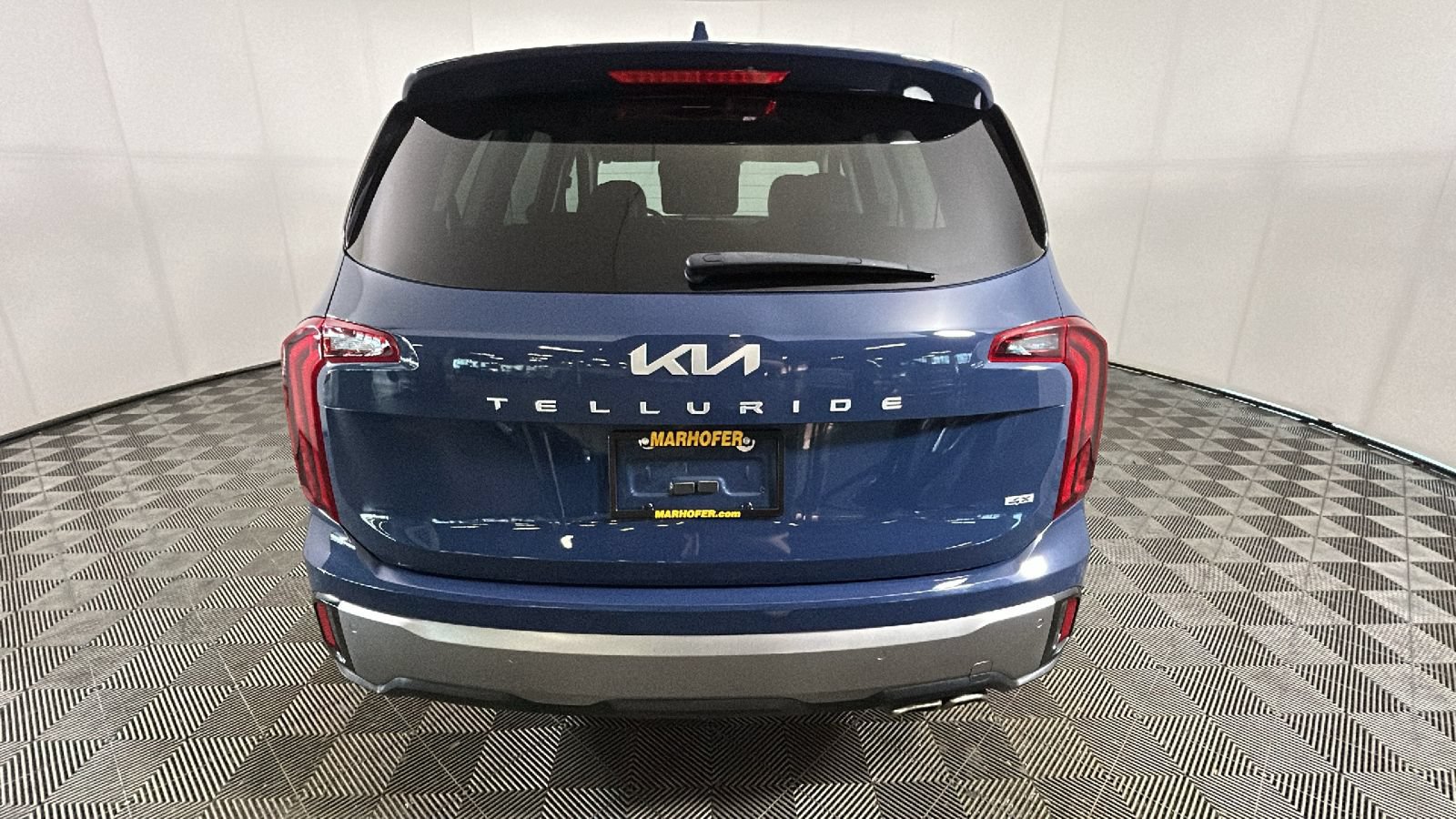 Used 2024 Kia Telluride S AWD/4WD image 4