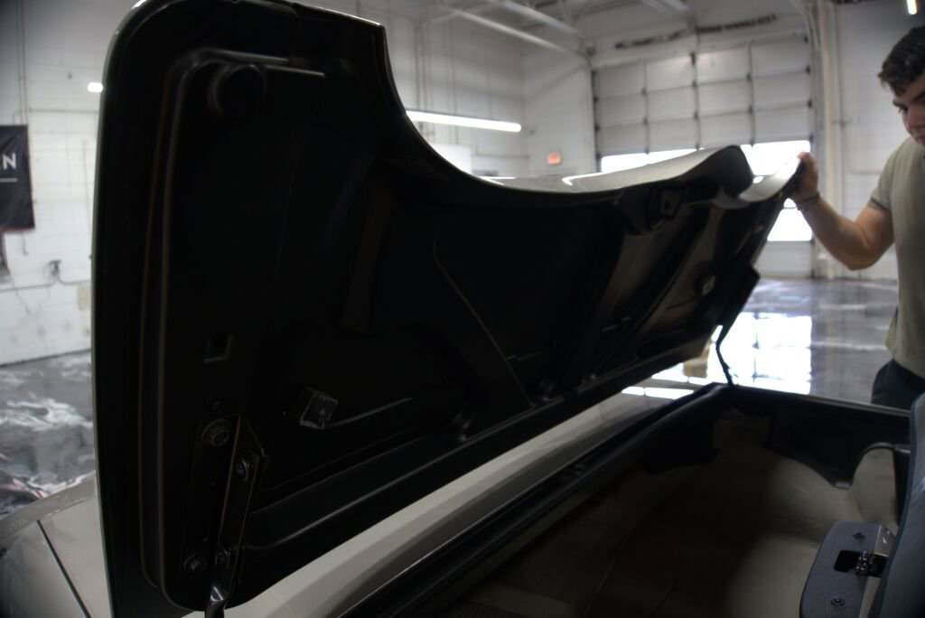 Used 2001 Chevrolet Corvette Convertible w/ Preferred Equipment Group2 image 40