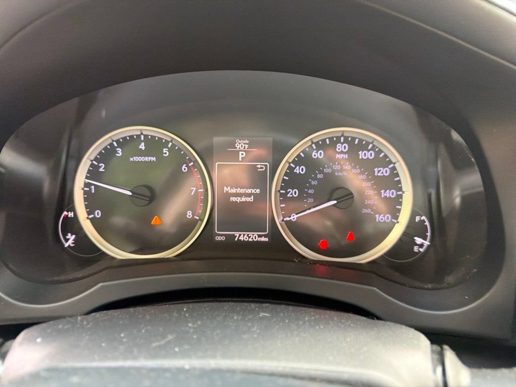 Used 2016 Lexus IS 200t RWD image 14