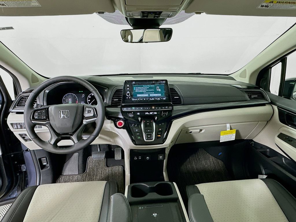 New 2026 Honda Odyssey Elite image 3