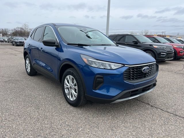 Certified 2023 Ford Escape Active w/ Tech Pack #1 image 3
