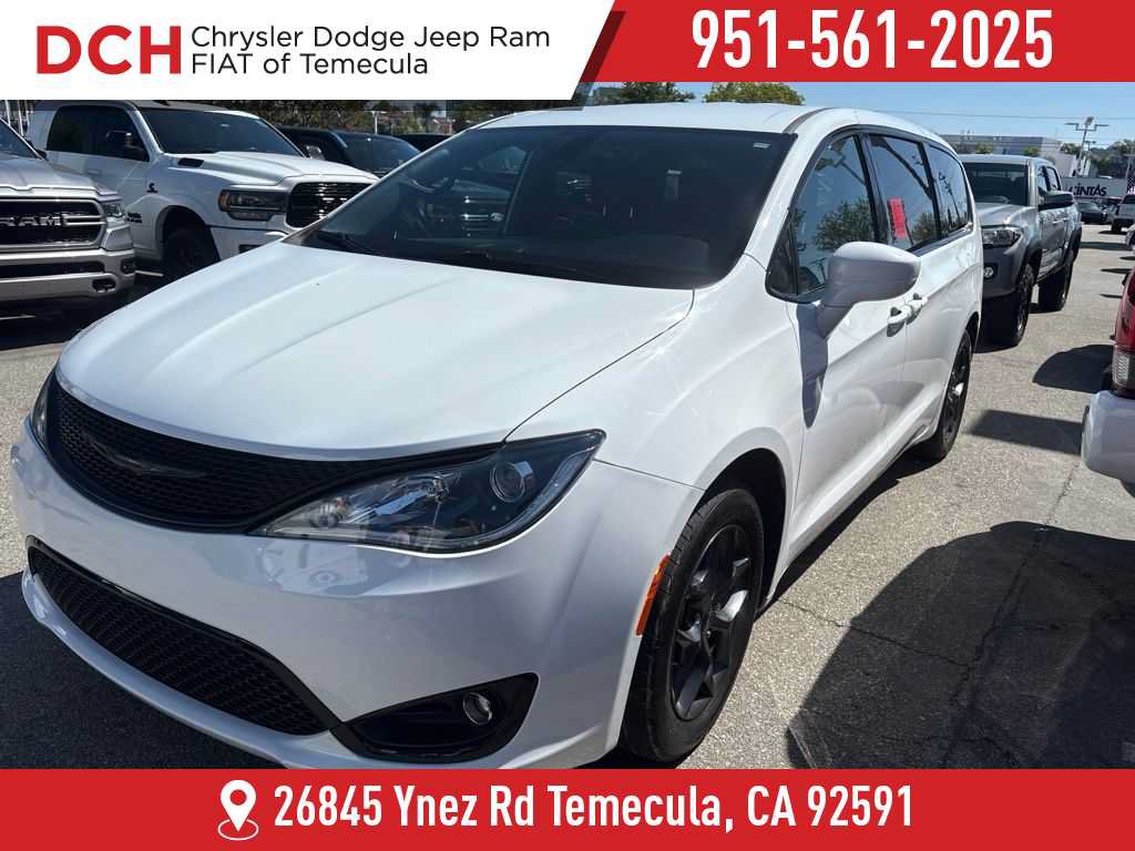 Certified 2018 Chrysler Pacifica Touring Plus w/ S Appearance Package