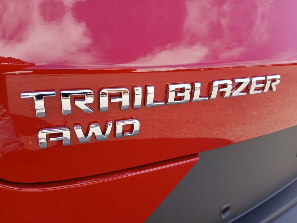 New 2026 Chevrolet TrailBlazer LS w/ LS Convenience Package AWD/4WD image 30