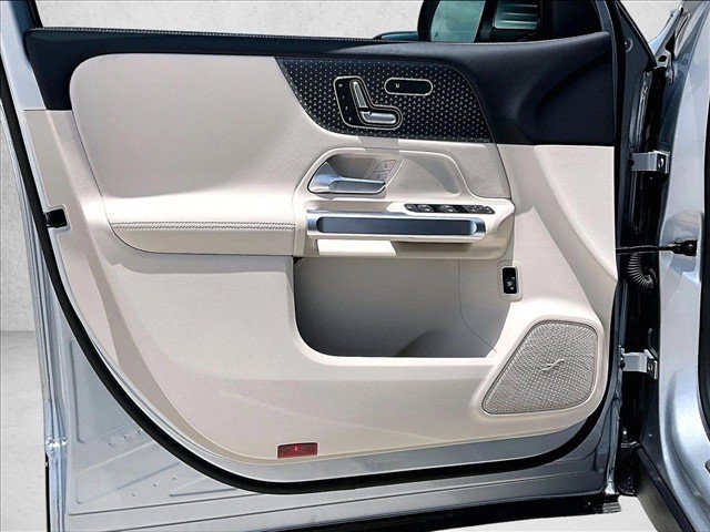 New 2026 Mercedes-Benz GLB 250 image 26