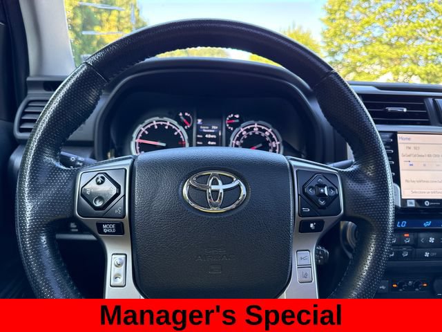 Used 2024 Toyota 4Runner Limited AWD/4WD image 15