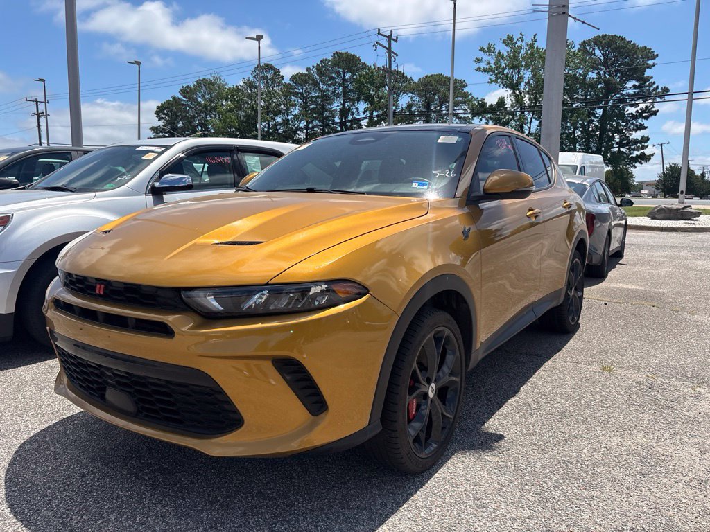 Used 2023 Dodge Hornet GT Plus AWD/4WD image 2