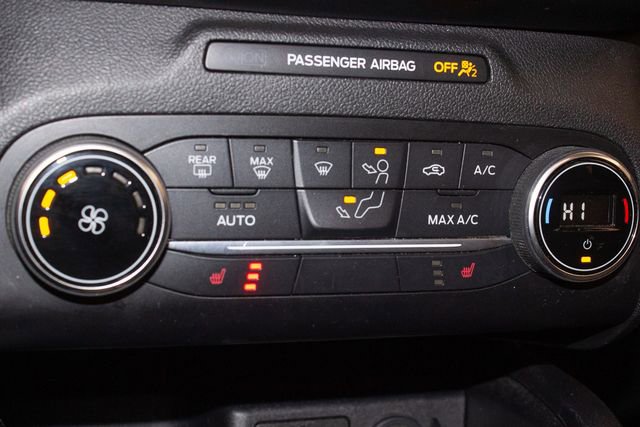 Used 2020 Ford Escape SE image 29