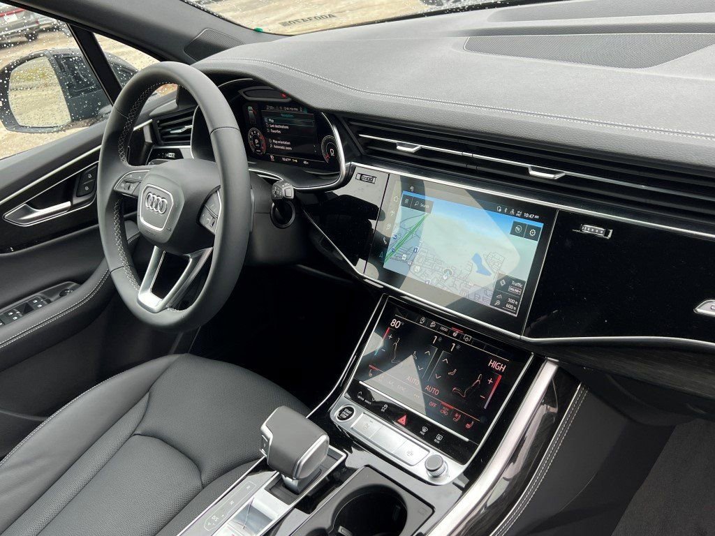 New 2026 Audi Q7 3.0T Premium Plus image 7