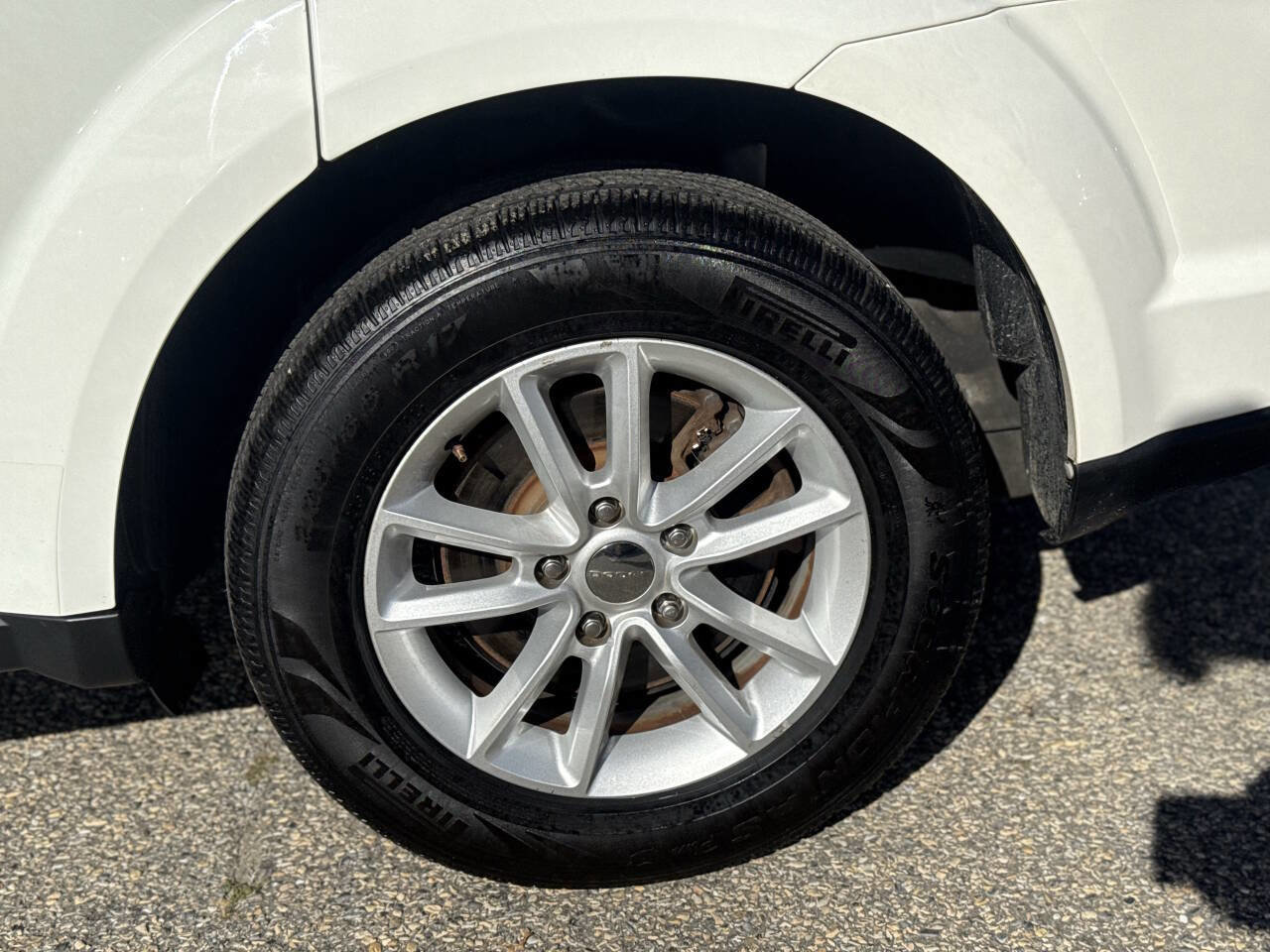 Used 2014 Dodge Journey SXT image 34