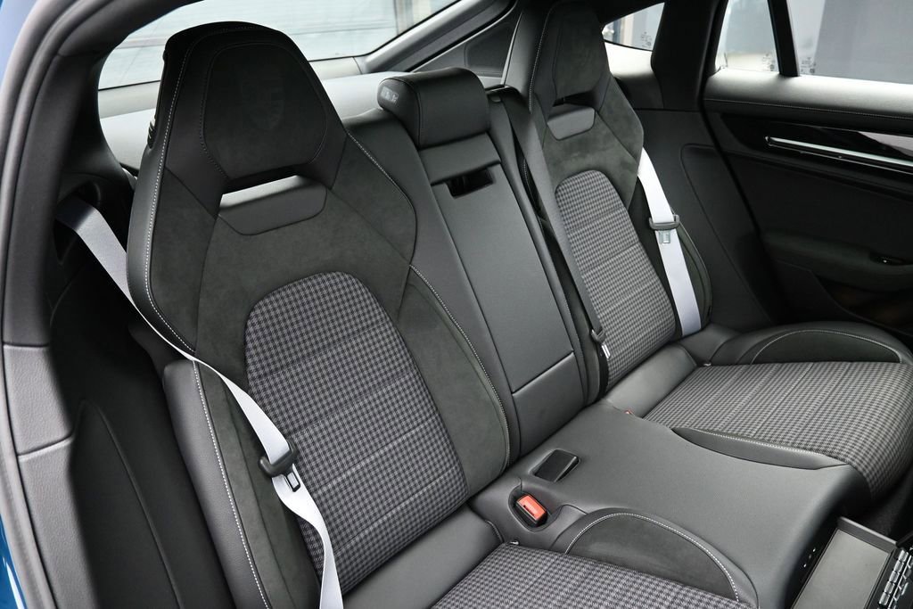 Certified 2026 Porsche Panamera 4 AWD/4WD image 28