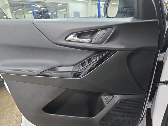 New 2026 Chevrolet Equinox LT w/ Convenience Package II image 27