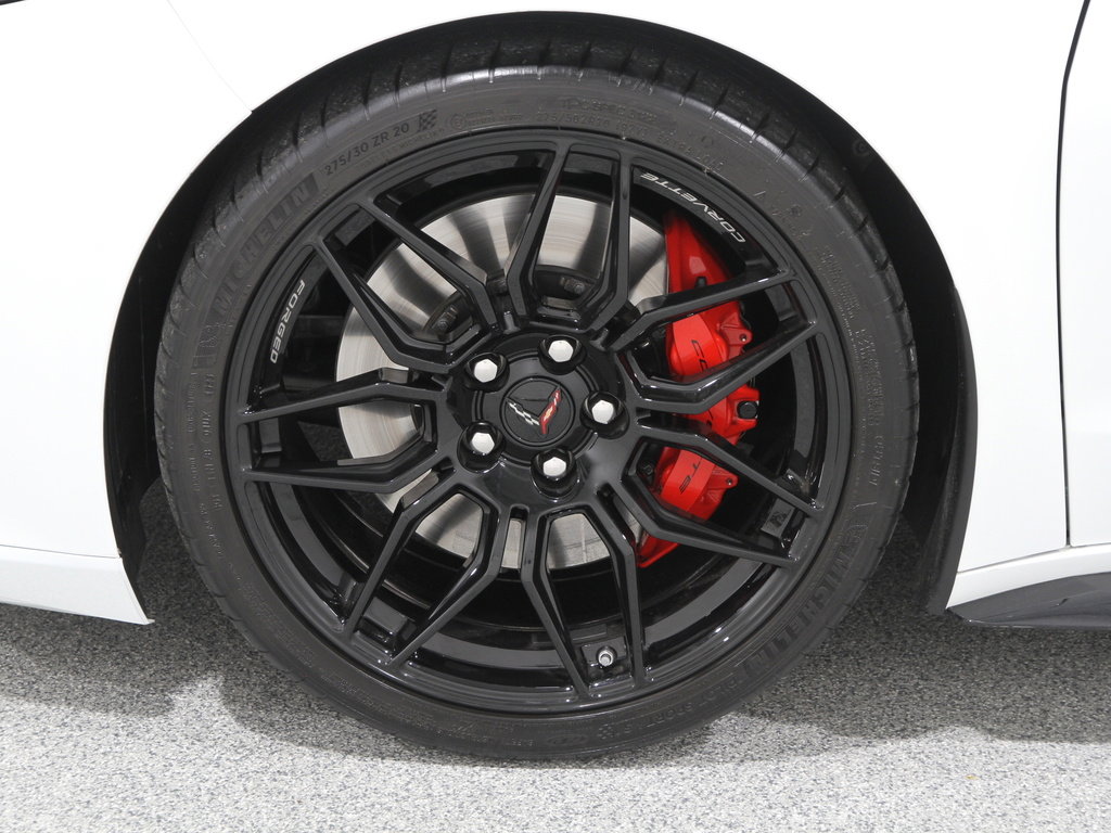 Used 2024 Chevrolet Corvette Z06 image 28