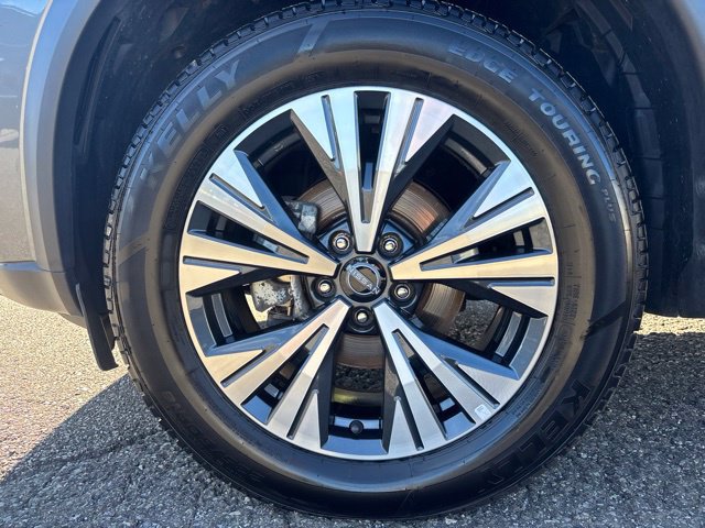 Used 2023 Nissan Rogue SV AWD/4WD image 29