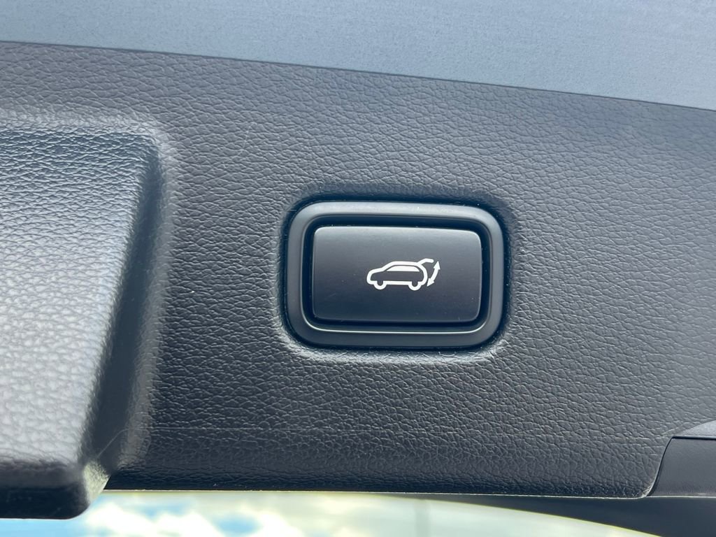 Used 2022 Kia Telluride EX w/ EX Premium Package image 19