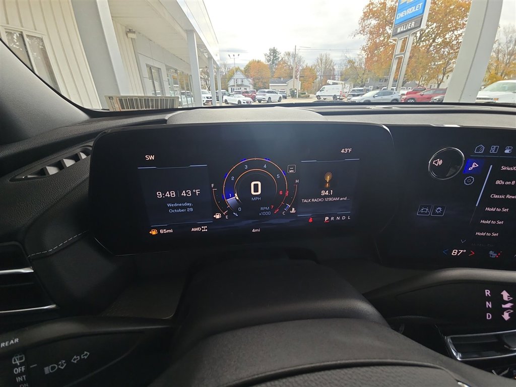 New 2026 Chevrolet Traverse LT image 12