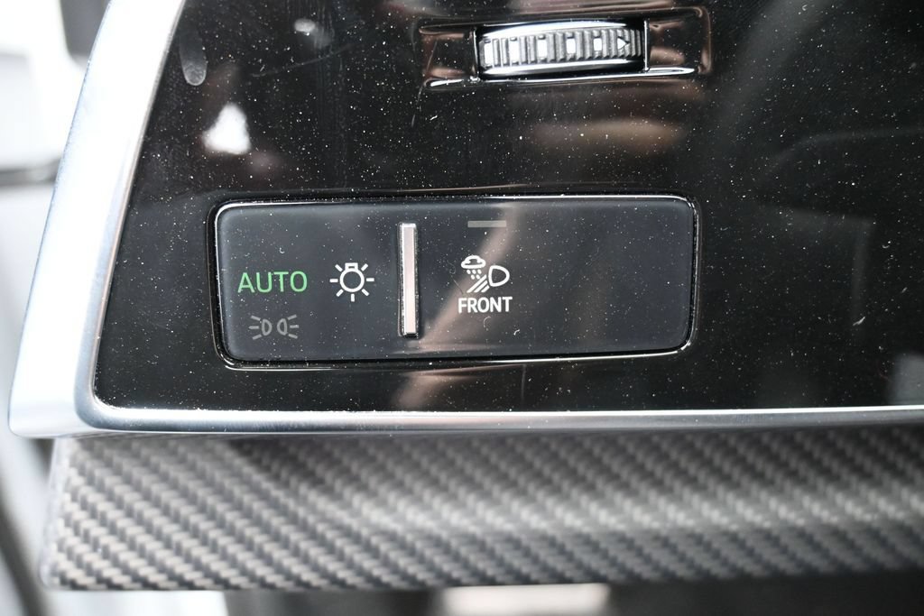 Used 2023 Audi RS Q8 AWD/4WD image 19