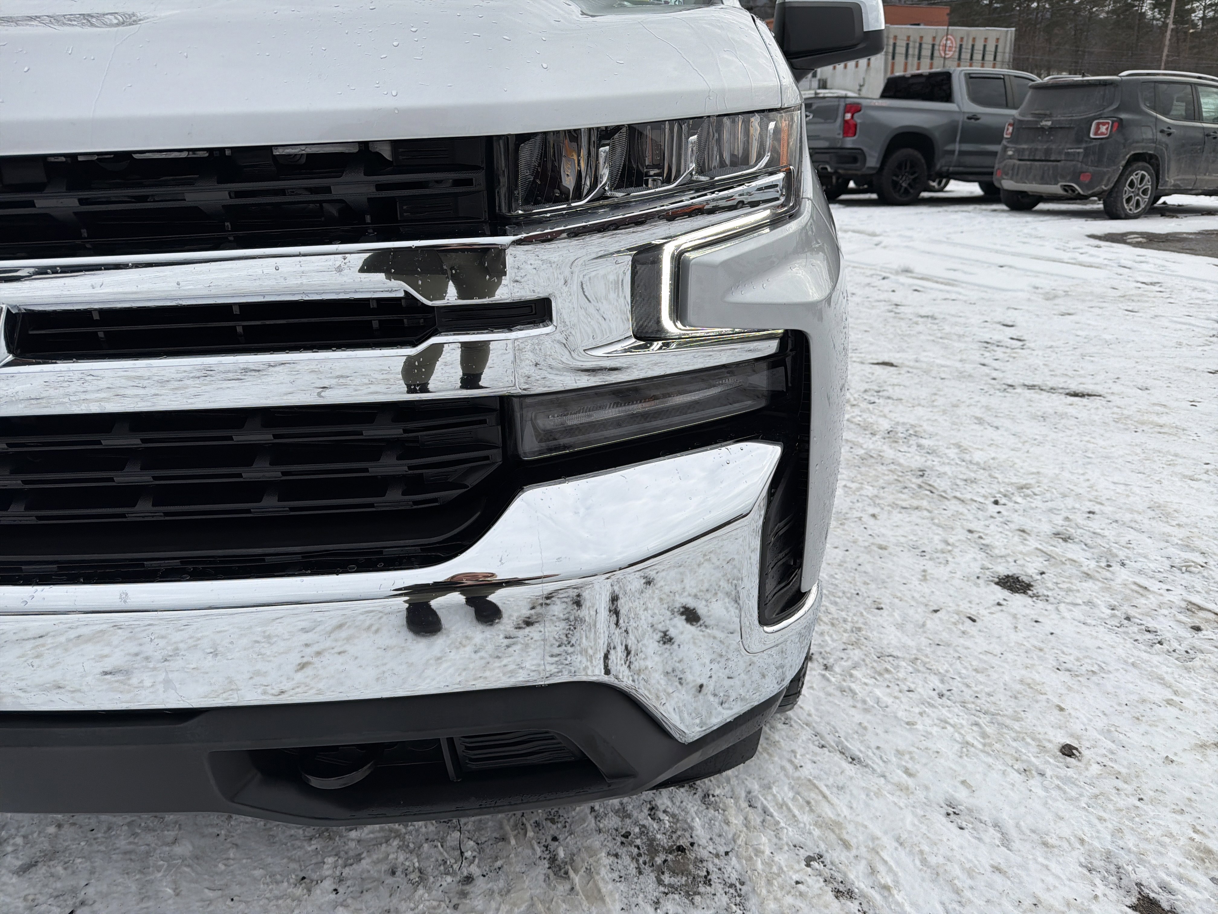 Used 2021 Chevrolet Silverado 1500 LT image 10
