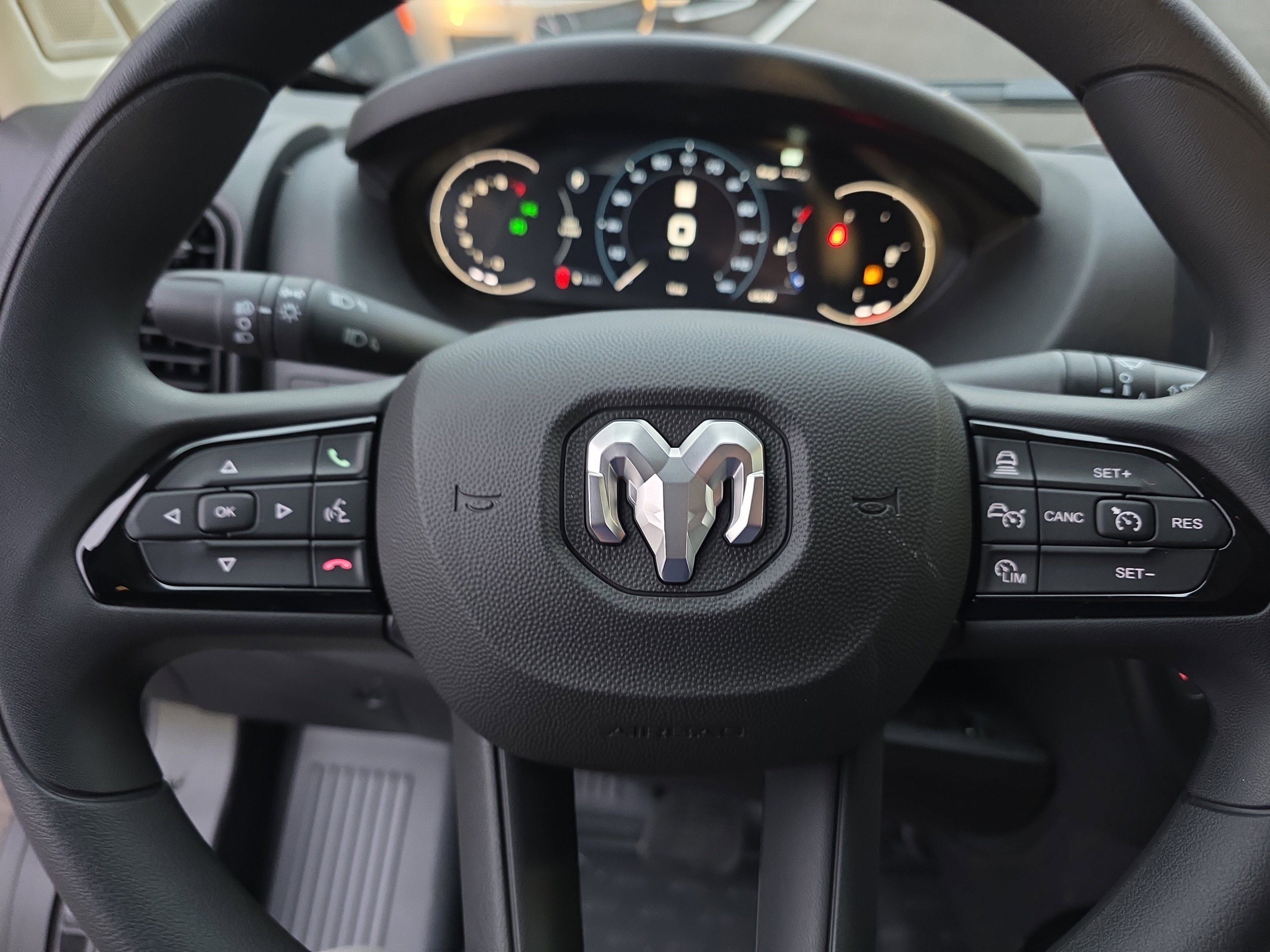 New 2026 RAM ProMaster 3500 w/ Premium Convenience Group image 12