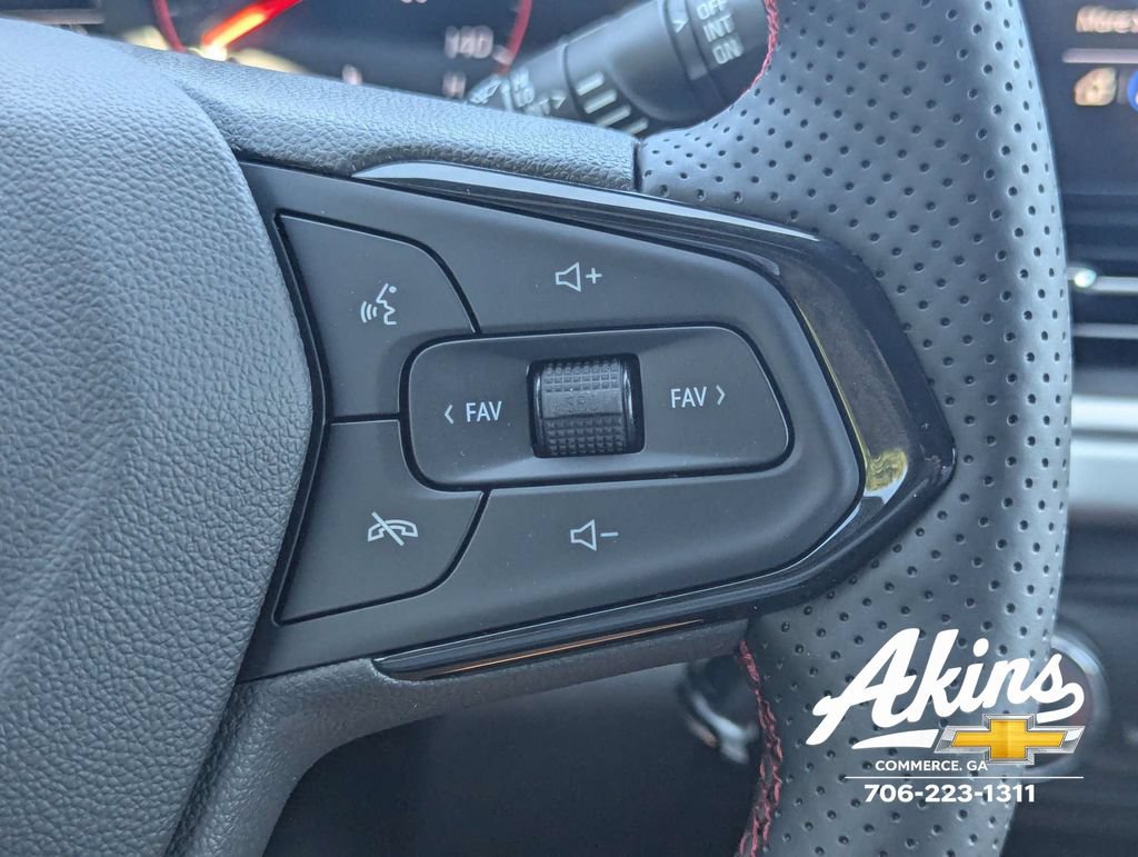 New 2026 Chevrolet Trax RS w/ Sunroof Package FWD image 26