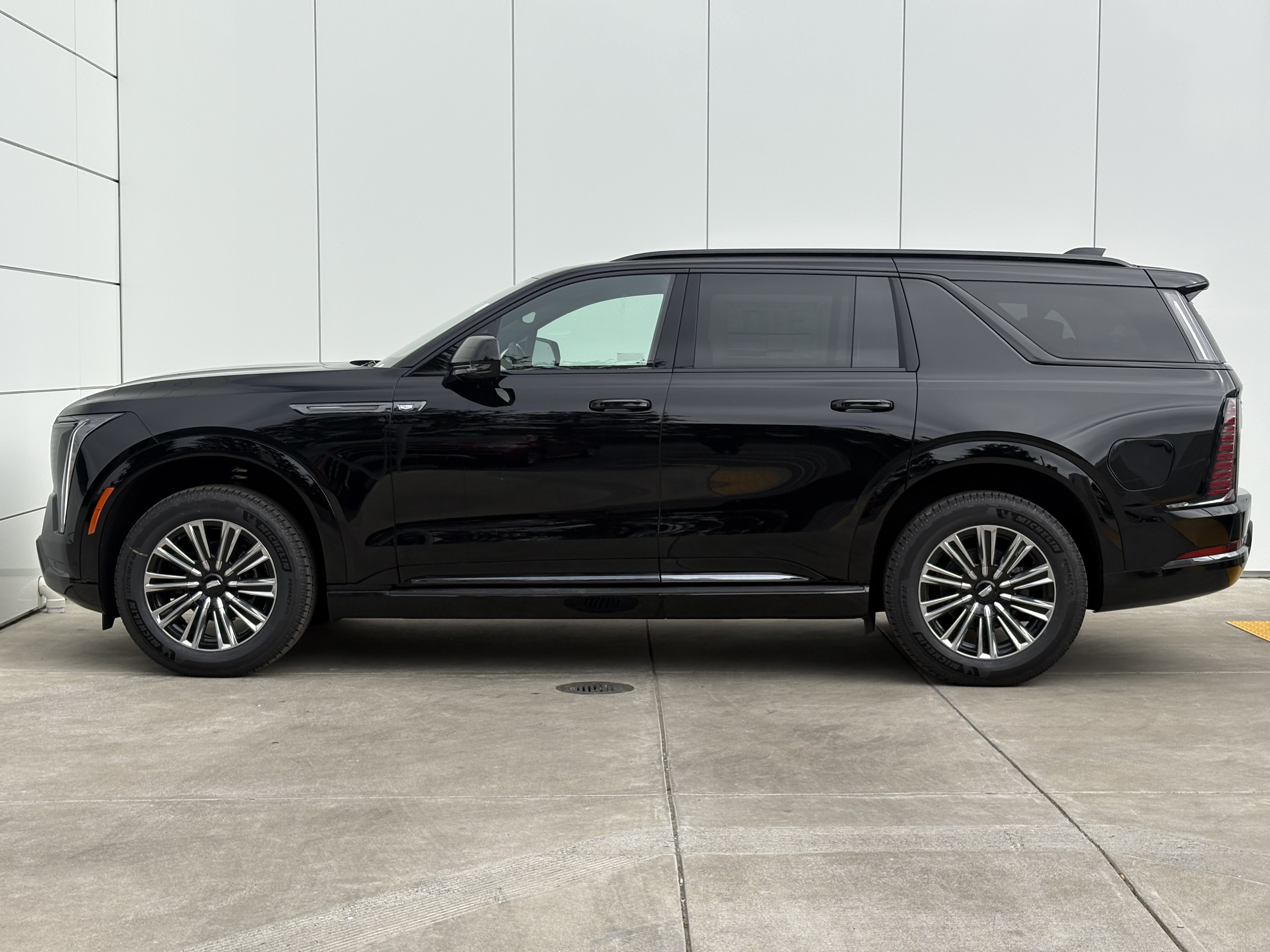 New 2026 Cadillac Escalade IQL Sport 1 AWD/4WD image 4